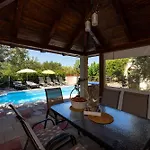 My Dalmatia - Olive Garden With Private Swimming Pool Ladevci