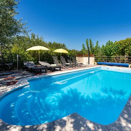 Дом отдыха My Dalmatia - Olive Garden With Private Swimming Pool *