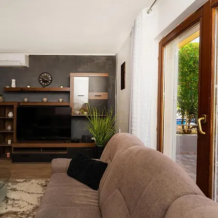 My Dalmatia - Olive Garden With Private Swimming Pool Σπίτι διακοπών *