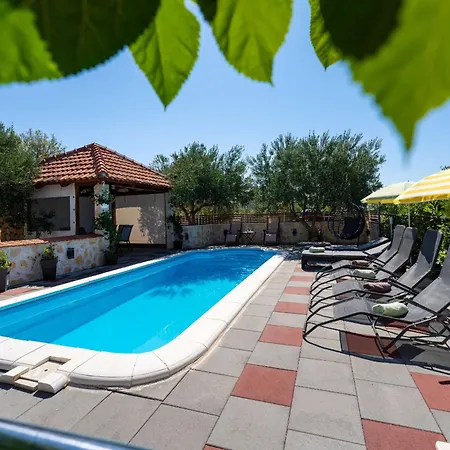 بيت للعطل My Dalmatia - Olive Garden With Private Swimming Pool *