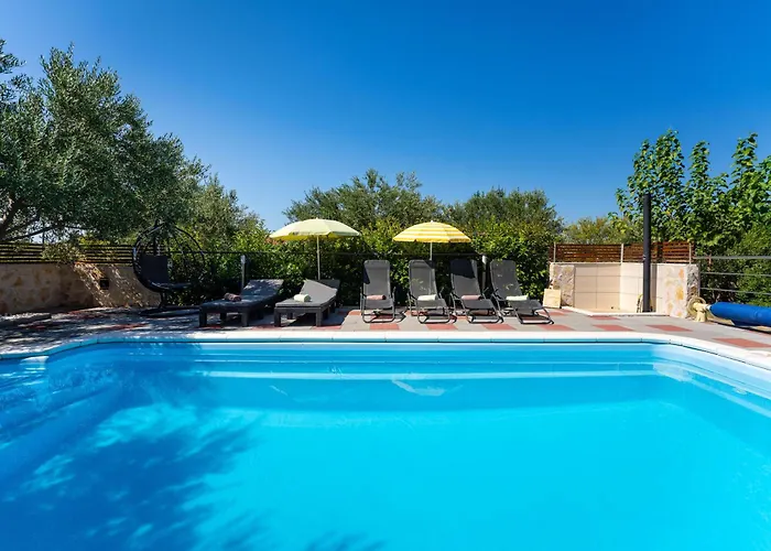 My Dalmatia - Olive Garden With Private Swimming Pool Vakantiehuis