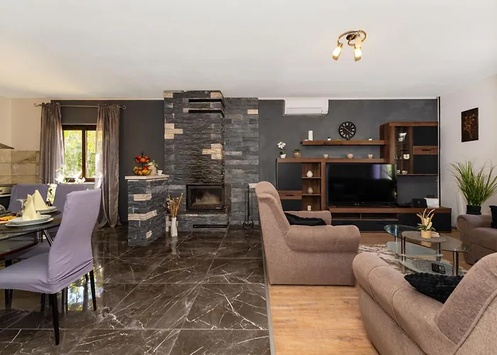 Vakantiehuis My Dalmatia - Olive Garden With Private Swimming Pool *