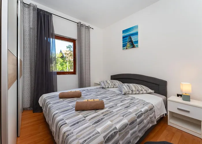 Vakantiehuis My Dalmatia - Olive Garden With Private Swimming Pool *