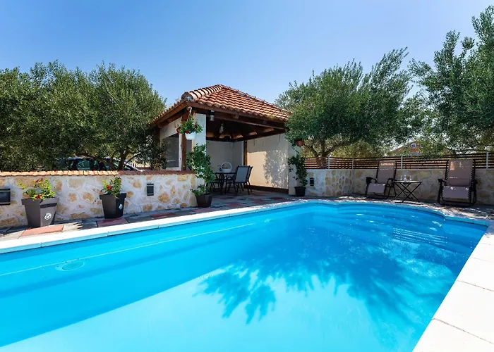 Vakantiehuis My Dalmatia - Olive Garden With Private Swimming Pool