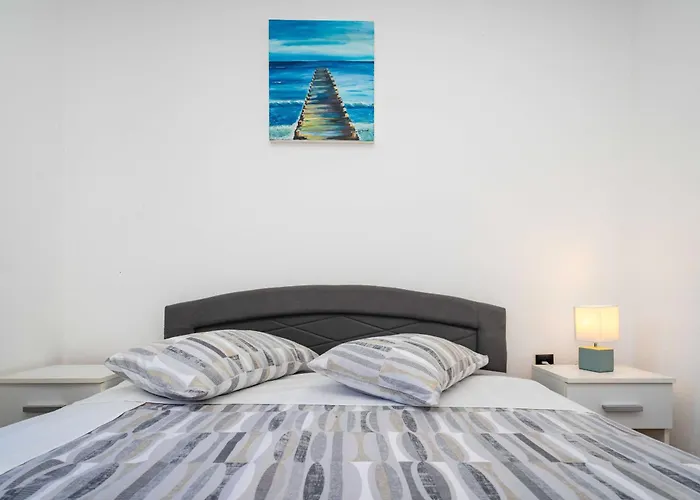 Vakantiehuis My Dalmatia - Olive Garden With Private Swimming Pool *