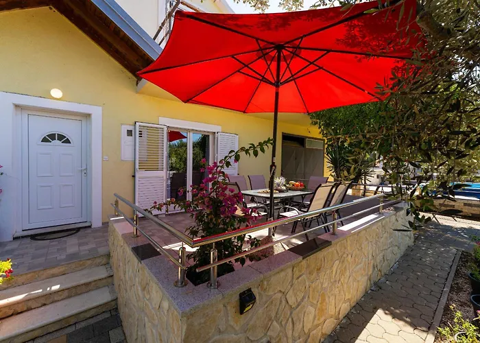 Vakantiehuis My Dalmatia - Olive Garden With Private Swimming Pool Ladevci