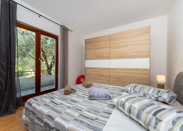 Vakantiehuis My Dalmatia - Olive Garden With Private Swimming Pool *